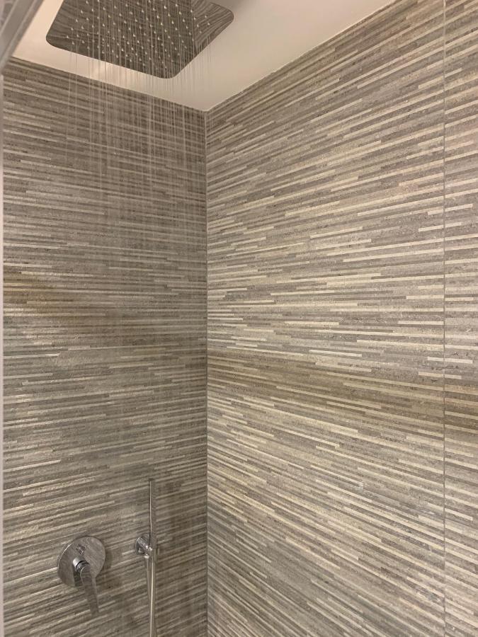Apartamento De Lujo En Primera Linea De Playa Benidorm Esterno foto